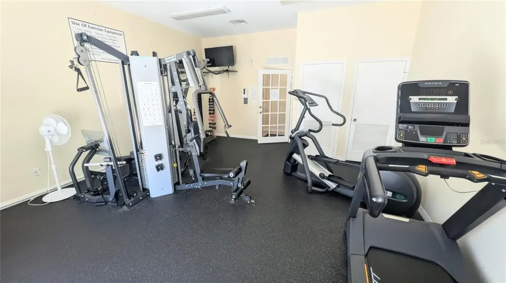 850 S Tamiami Trail Sarasota FL 34236