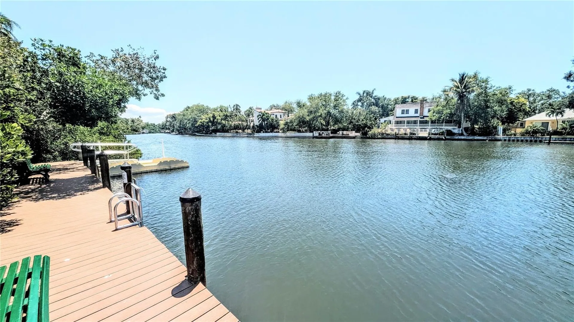 850 S Tamiami Trail Sarasota FL 34236