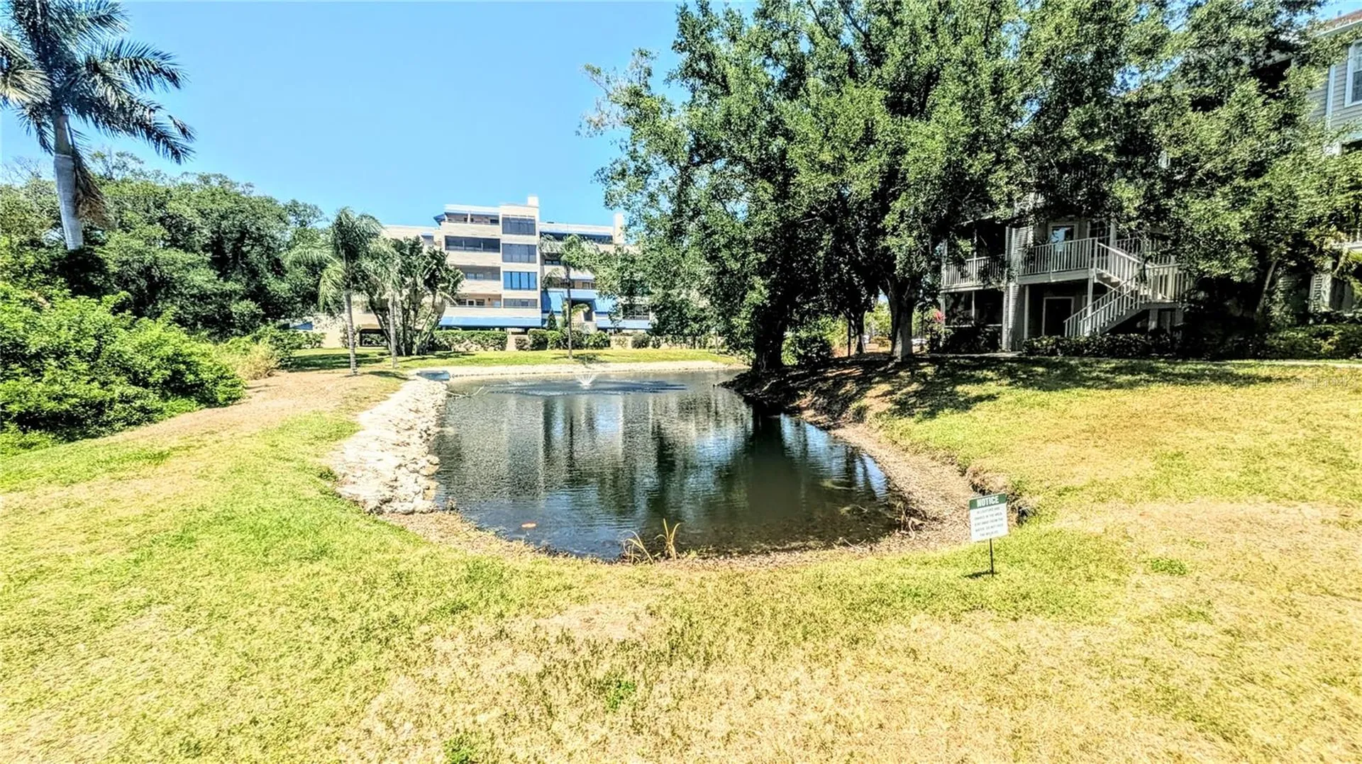 850 S Tamiami Trail Sarasota FL 34236