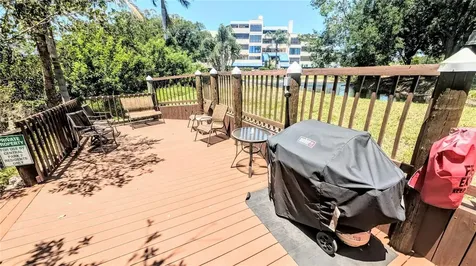 850 S Tamiami Trail Sarasota FL 34236