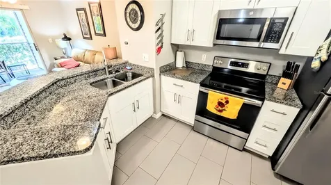 850 S Tamiami Trail Sarasota FL 34236