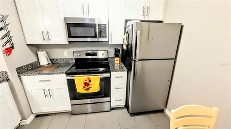 850 S Tamiami Trail Sarasota FL 34236