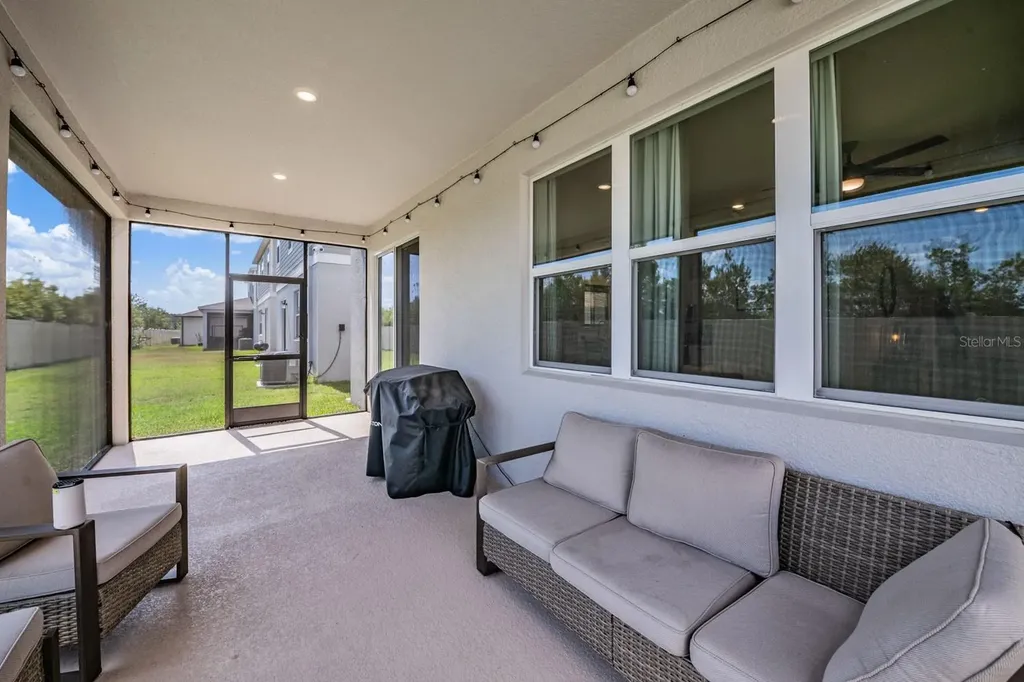 37668 Yukon Drive Zephyrhills FL 33540