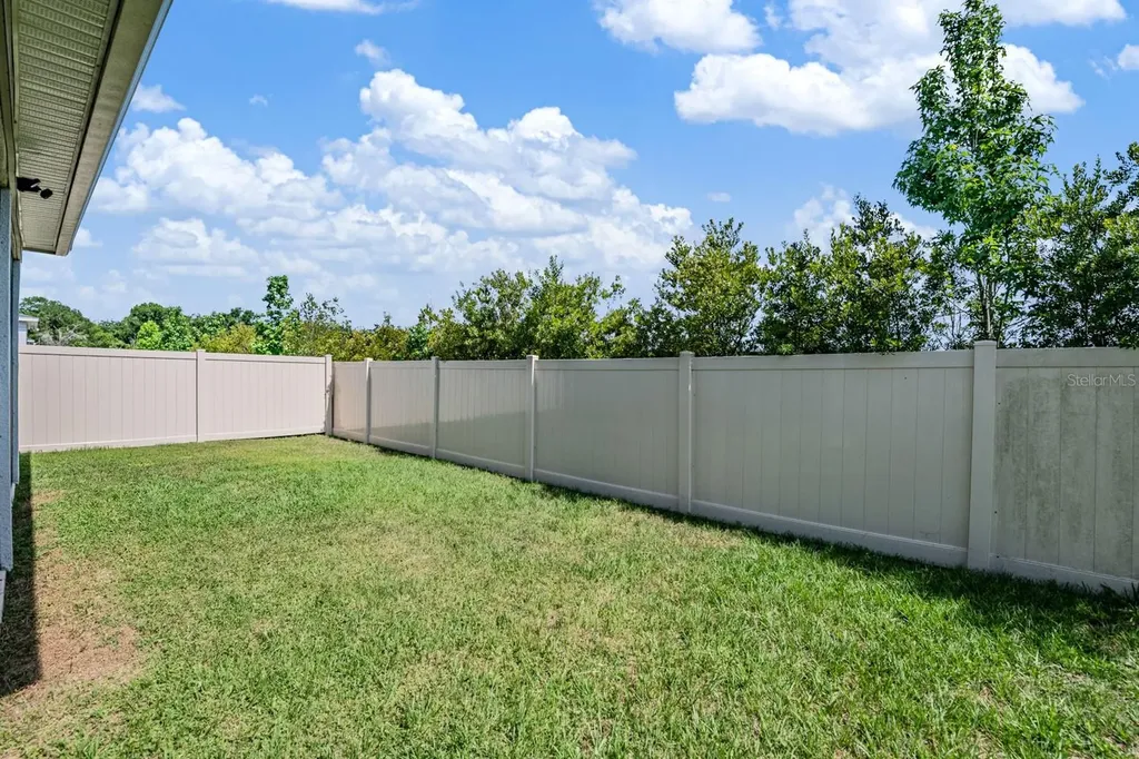 37668 Yukon Drive Zephyrhills FL 33540