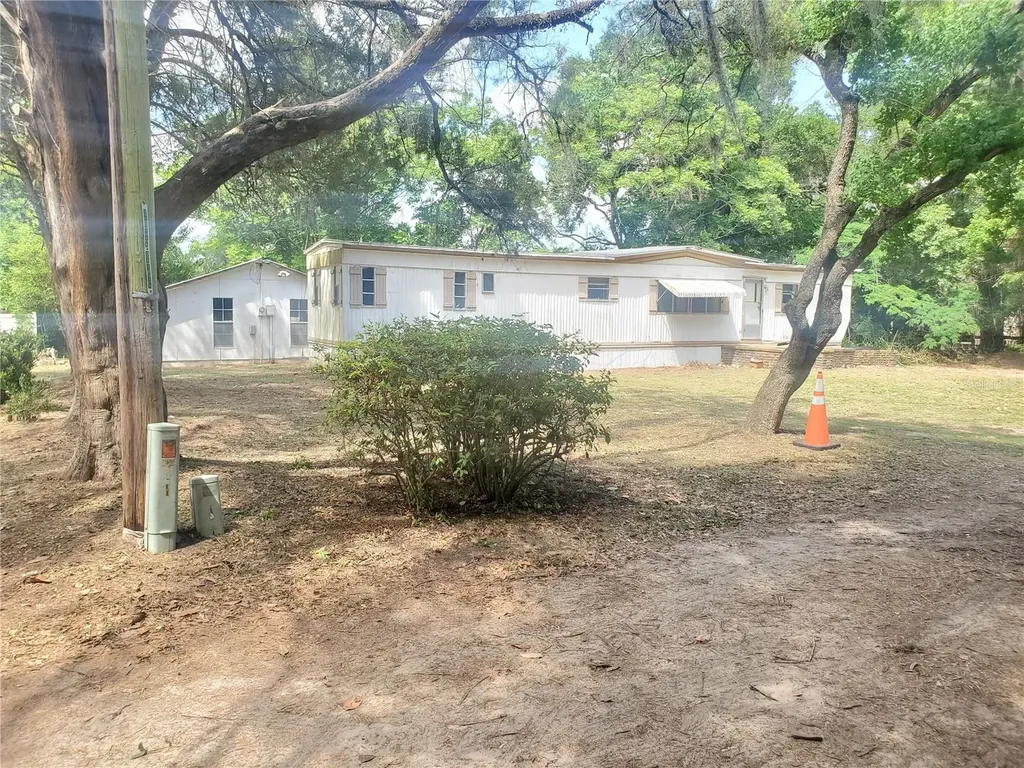 6945 SE 110th Street Belleview FL 34420