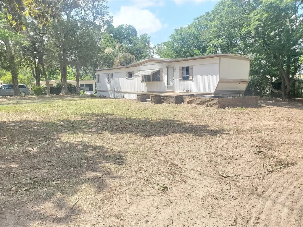 6945 SE 110th Street Belleview FL 34420