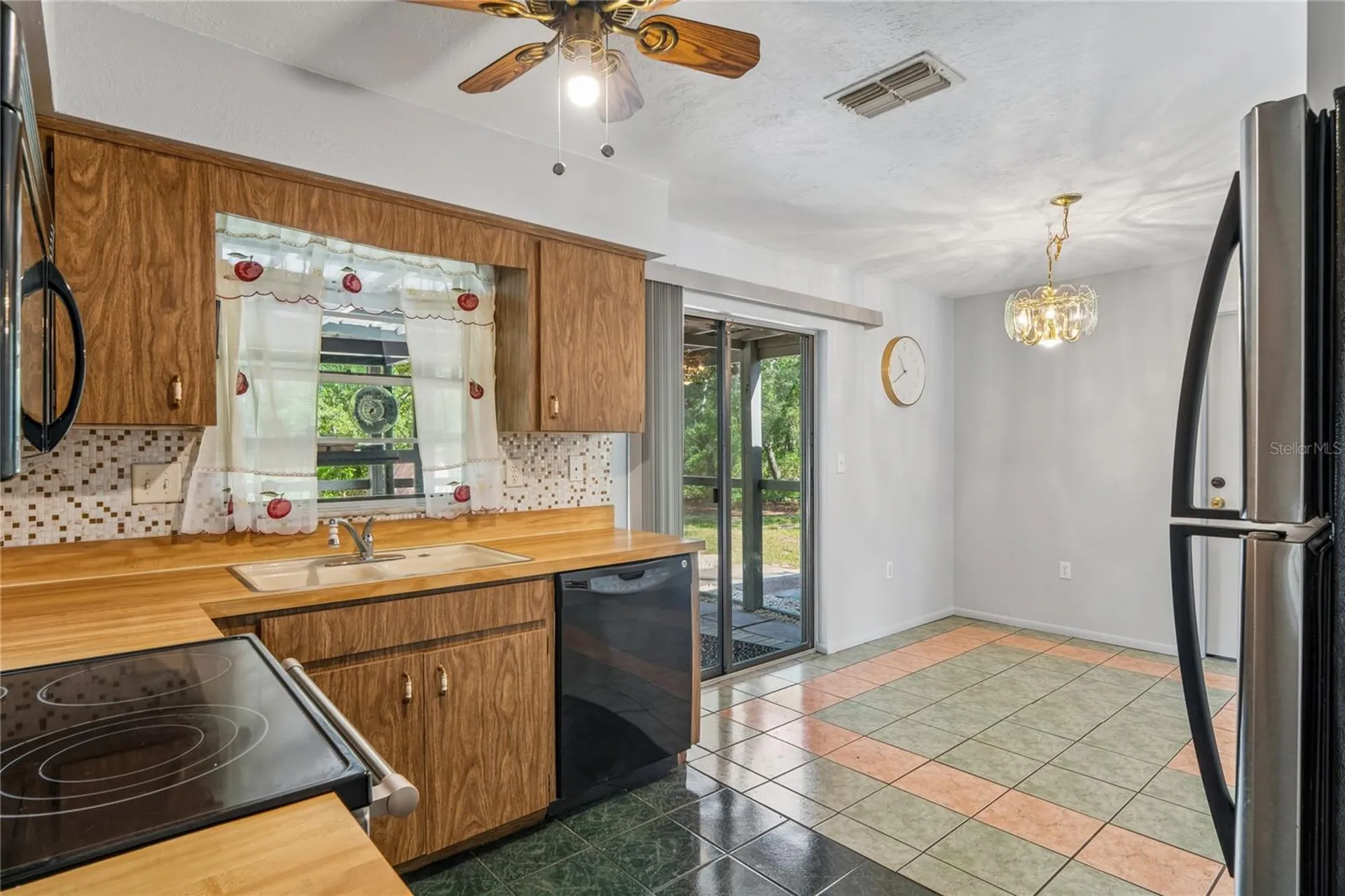 14345 Missouri Skylark Road Weeki Wachee FL 34614
