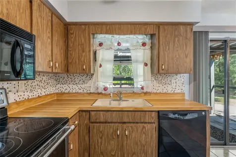 14345 Missouri Skylark Road Weeki Wachee FL 34614