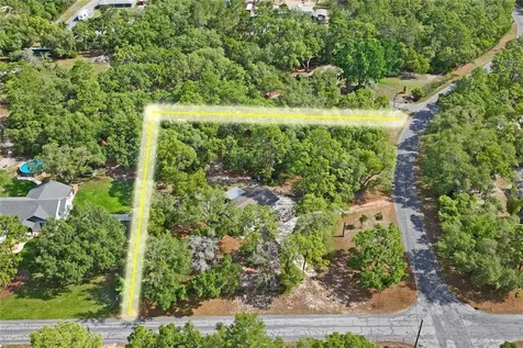 14345 Missouri Skylark Road Weeki Wachee FL 34614