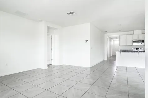 11364 Amber Ridge Drive Zellwood FL 32798