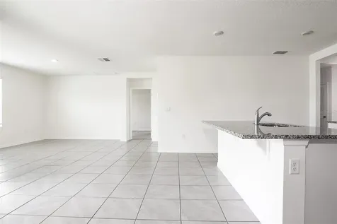 11364 Amber Ridge Drive Zellwood FL 32798