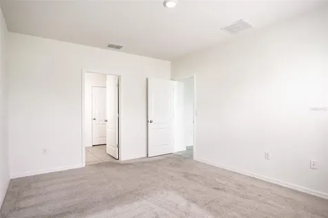 11364 Amber Ridge Drive Zellwood FL 32798