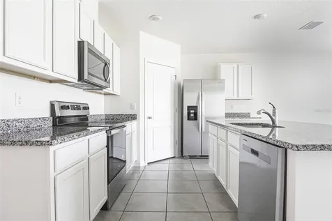 11364 Amber Ridge Drive Zellwood FL 32798