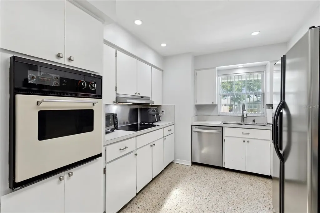 4416 Jamerson Place Orlando FL 32807