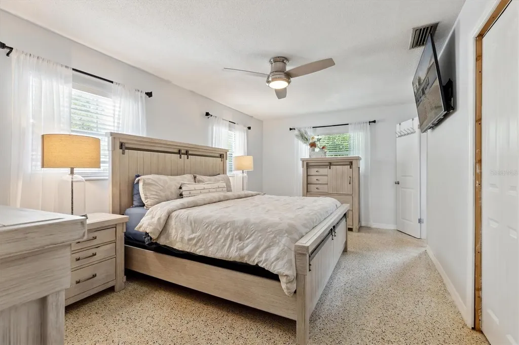 4416 Jamerson Place Orlando FL 32807