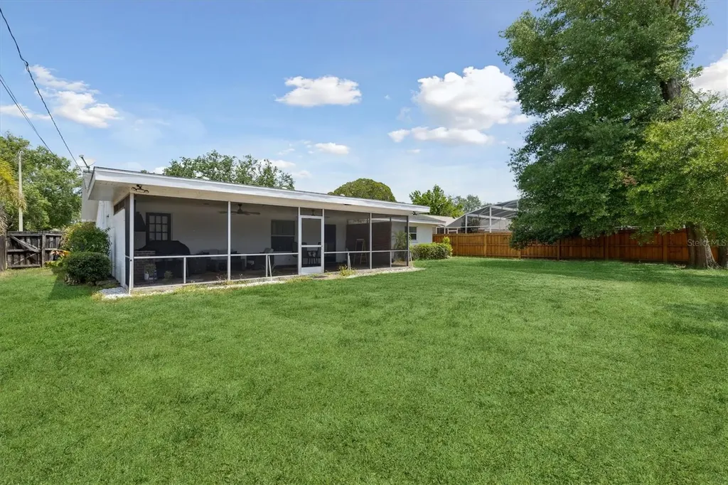 4416 Jamerson Place Orlando FL 32807