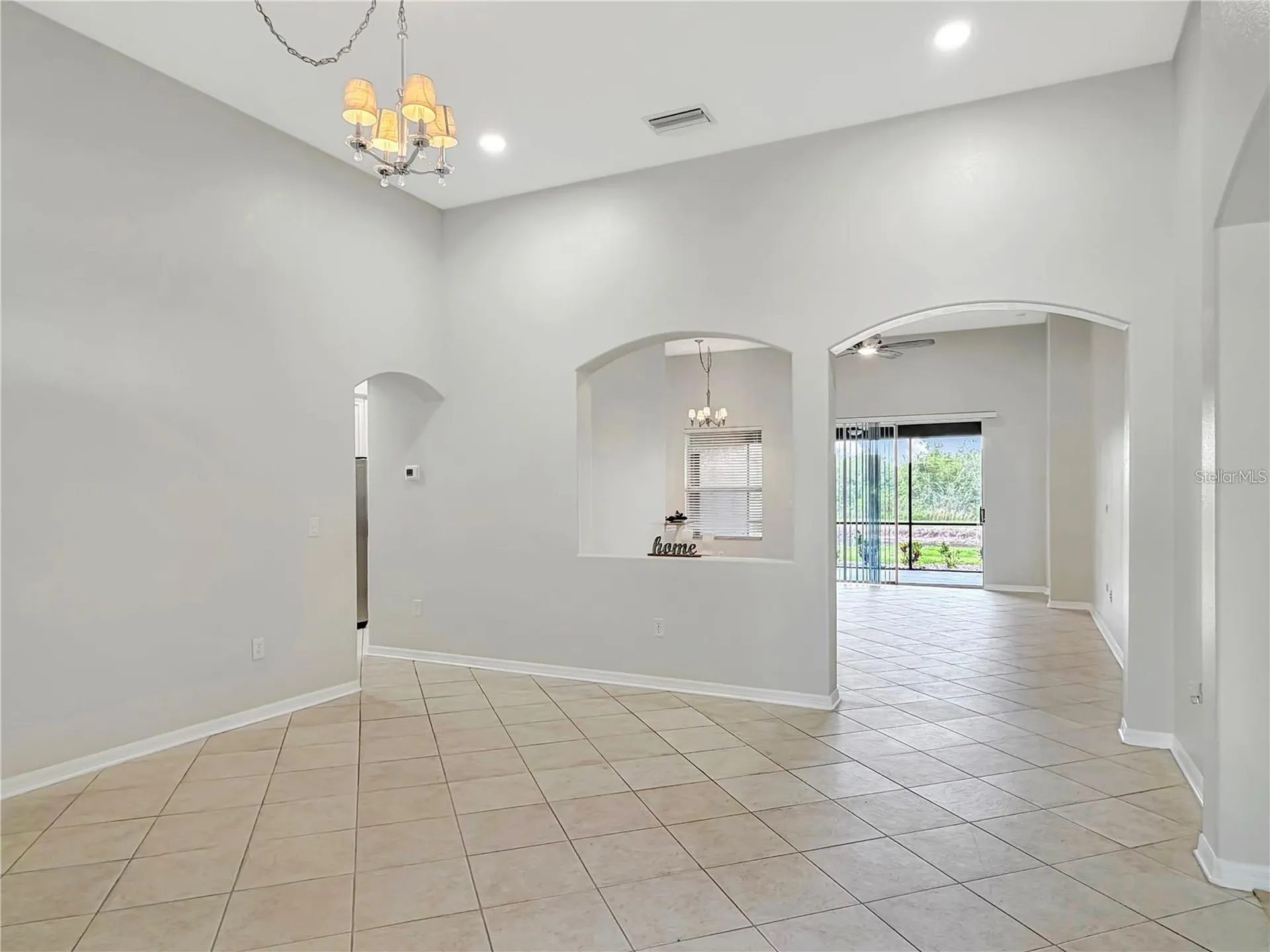 6817 Cromwell Garden Drive Apollo Beach FL 33572