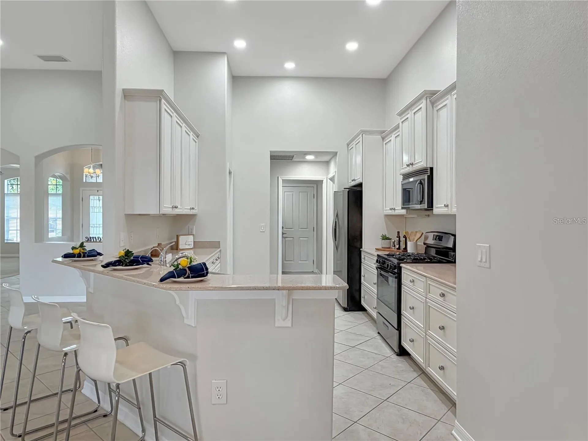 6817 Cromwell Garden Drive Apollo Beach FL 33572