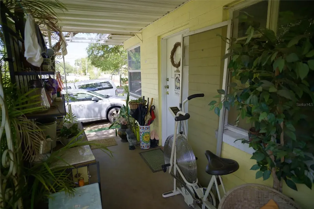 2119 S Fern Creek Avenue Orlando FL 32806