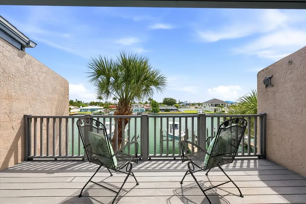 11835 3rd Street E Treasure Island FL 33706