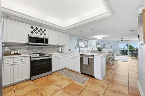 11835 3rd Street E Treasure Island FL 33706
