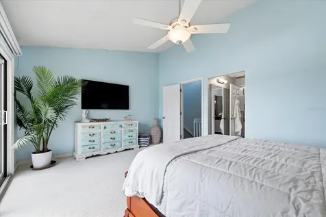11835 3rd Street E Treasure Island FL 33706