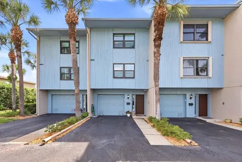 11835 3rd Street E Treasure Island FL 33706