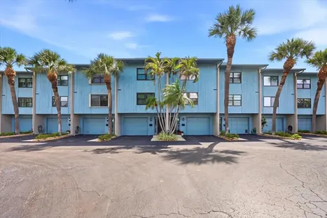 11835 3rd Street E Treasure Island FL 33706