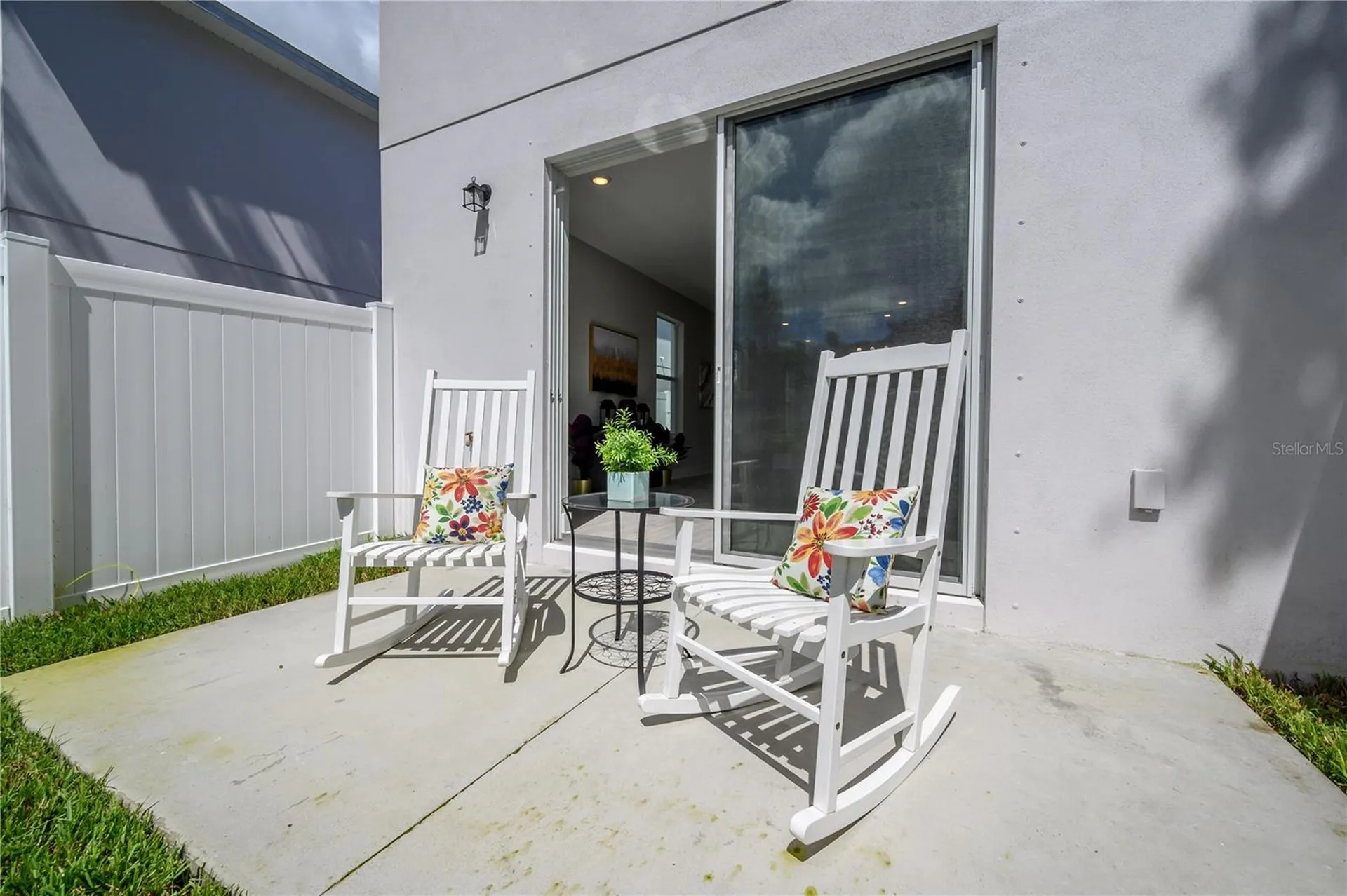 4402 W Gray Street Tampa FL 33609