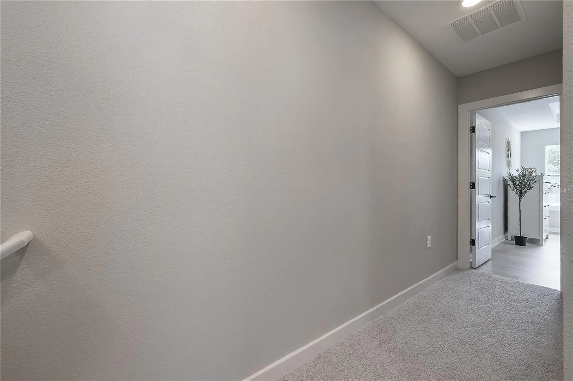 4402 W Gray Street Tampa FL 33609
