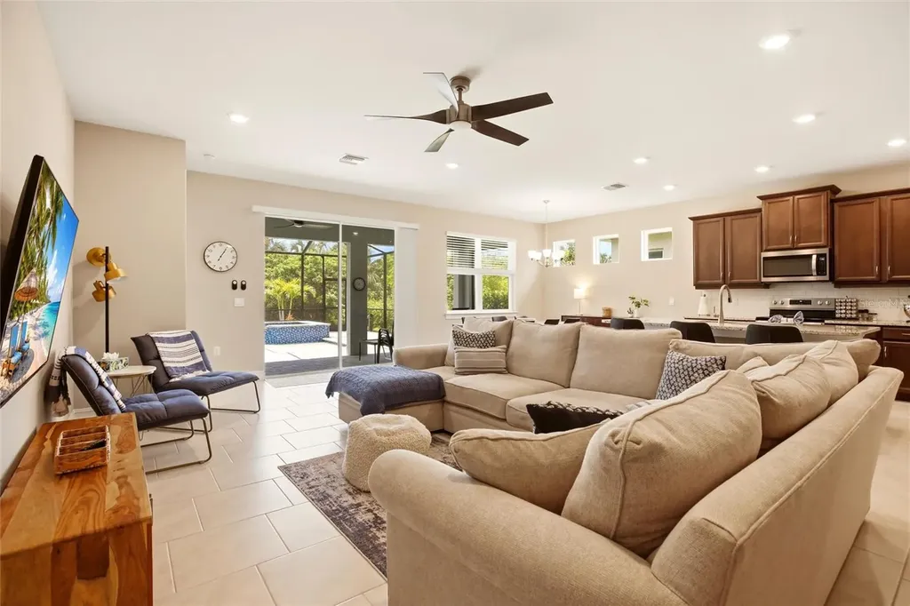 844 Heather Lake Avenue Cape Coral FL 33993