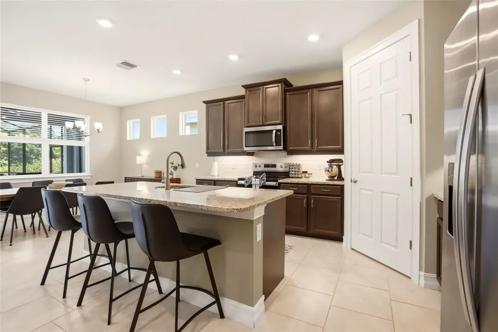 844 Heather Lake Avenue Cape Coral FL 33993