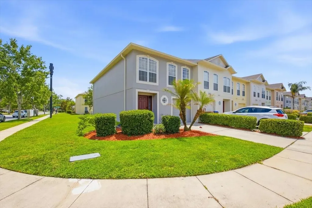 2758 Dodds Lane Kissimmee FL 34743