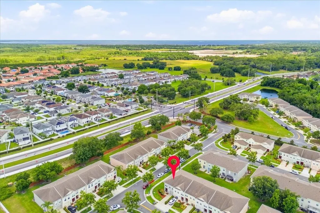 2758 Dodds Lane Kissimmee FL 34743