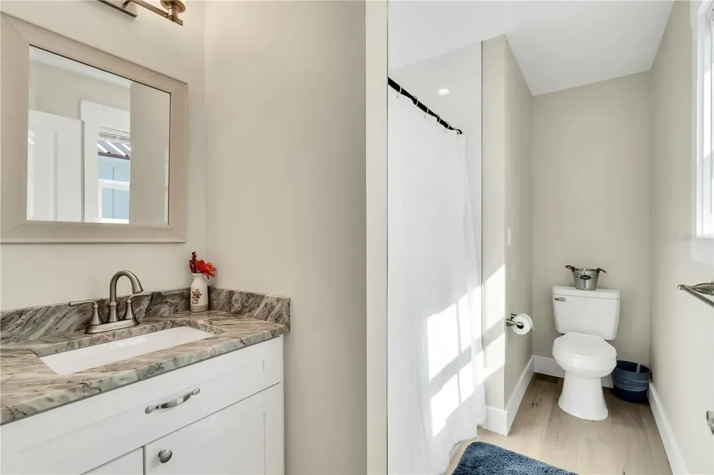 340 6th Street E Bradenton FL 34208