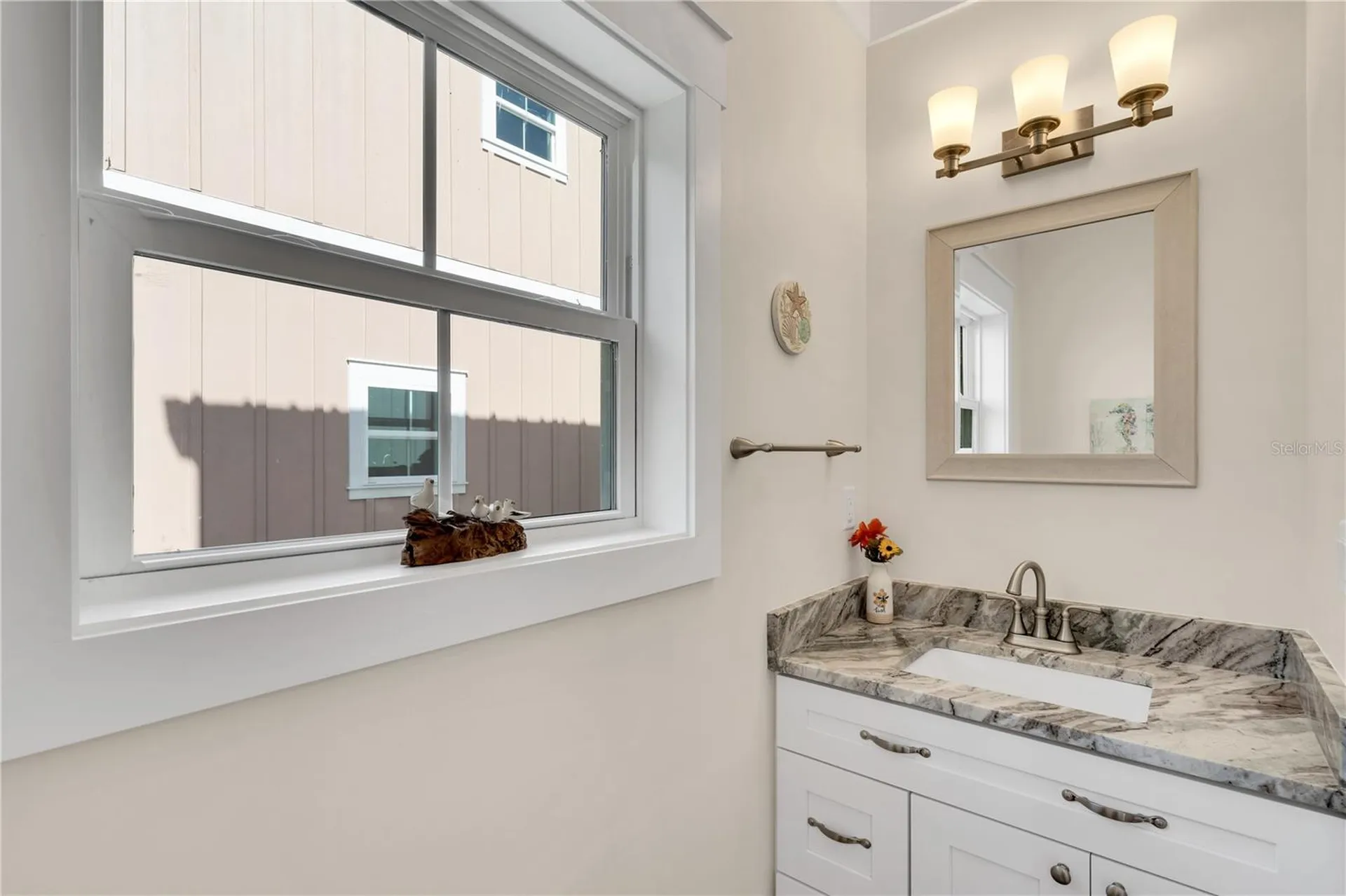 340 6th Street E Bradenton FL 34208