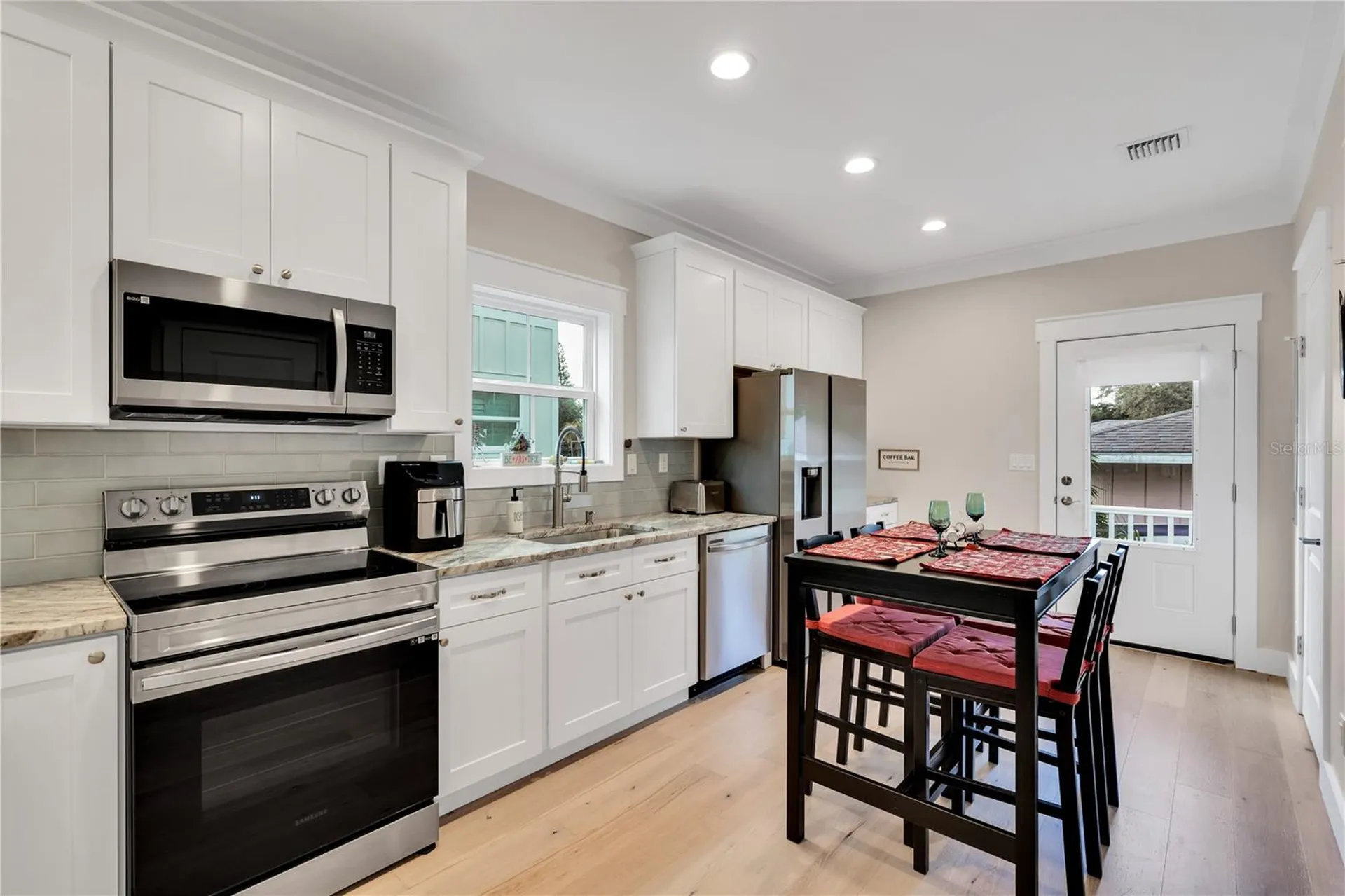 340 6th Street E Bradenton FL 34208