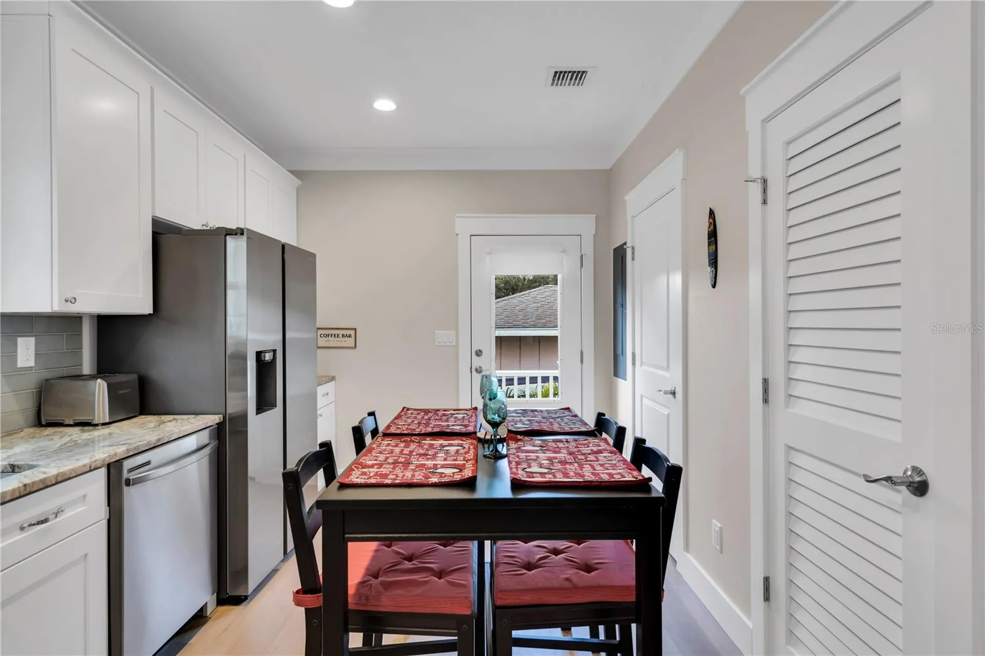 340 6th Street E Bradenton FL 34208