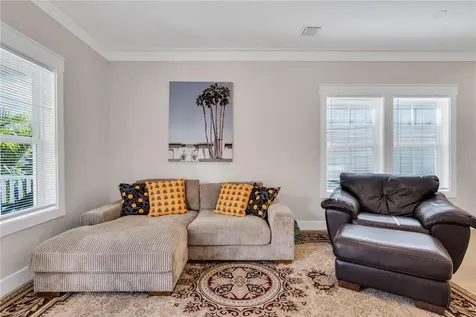 340 6th Street E Bradenton FL 34208
