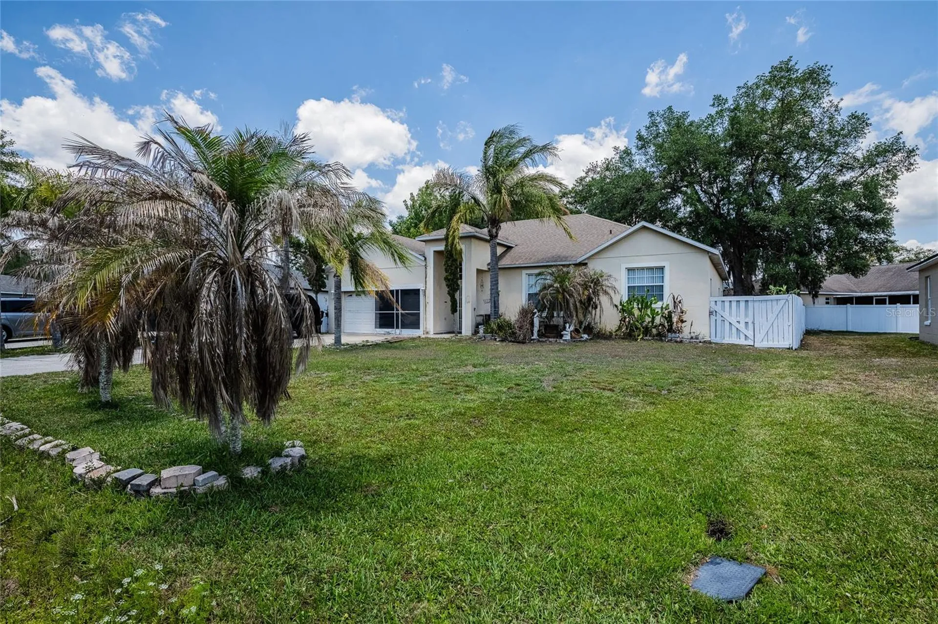 427 Lark Court Kissimmee FL 34759
