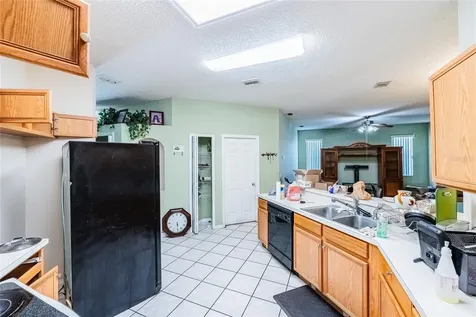 427 Lark Court Kissimmee FL 34759