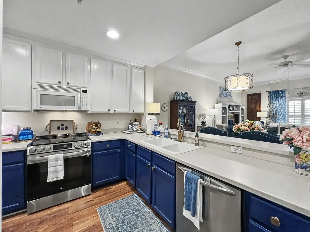 909 Waterside Lane Celebration FL 34747