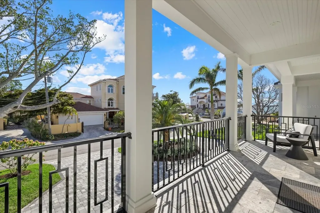 1525 Mallard Lane Sarasota FL 34239