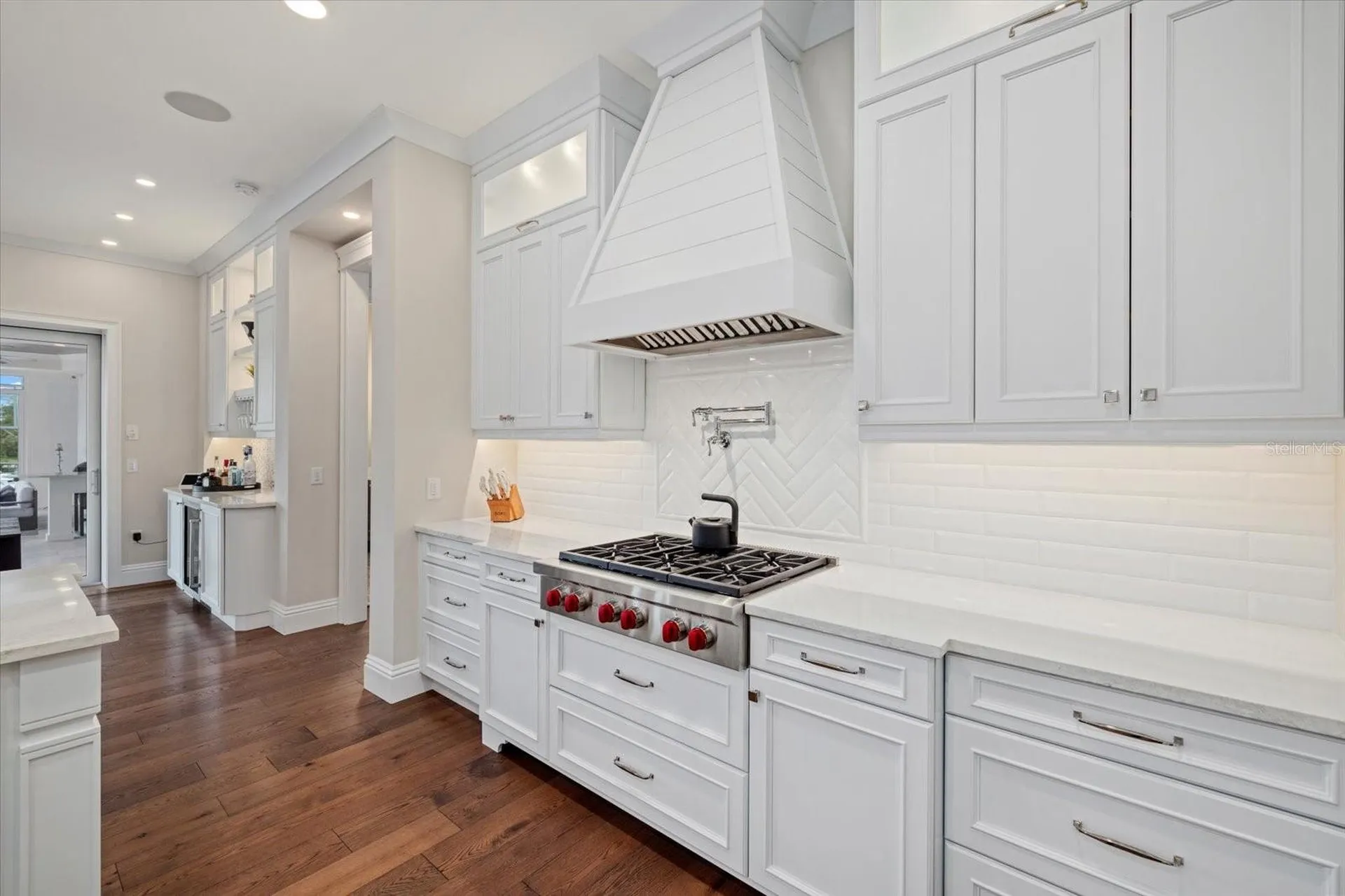 1525 Mallard Lane Sarasota FL 34239