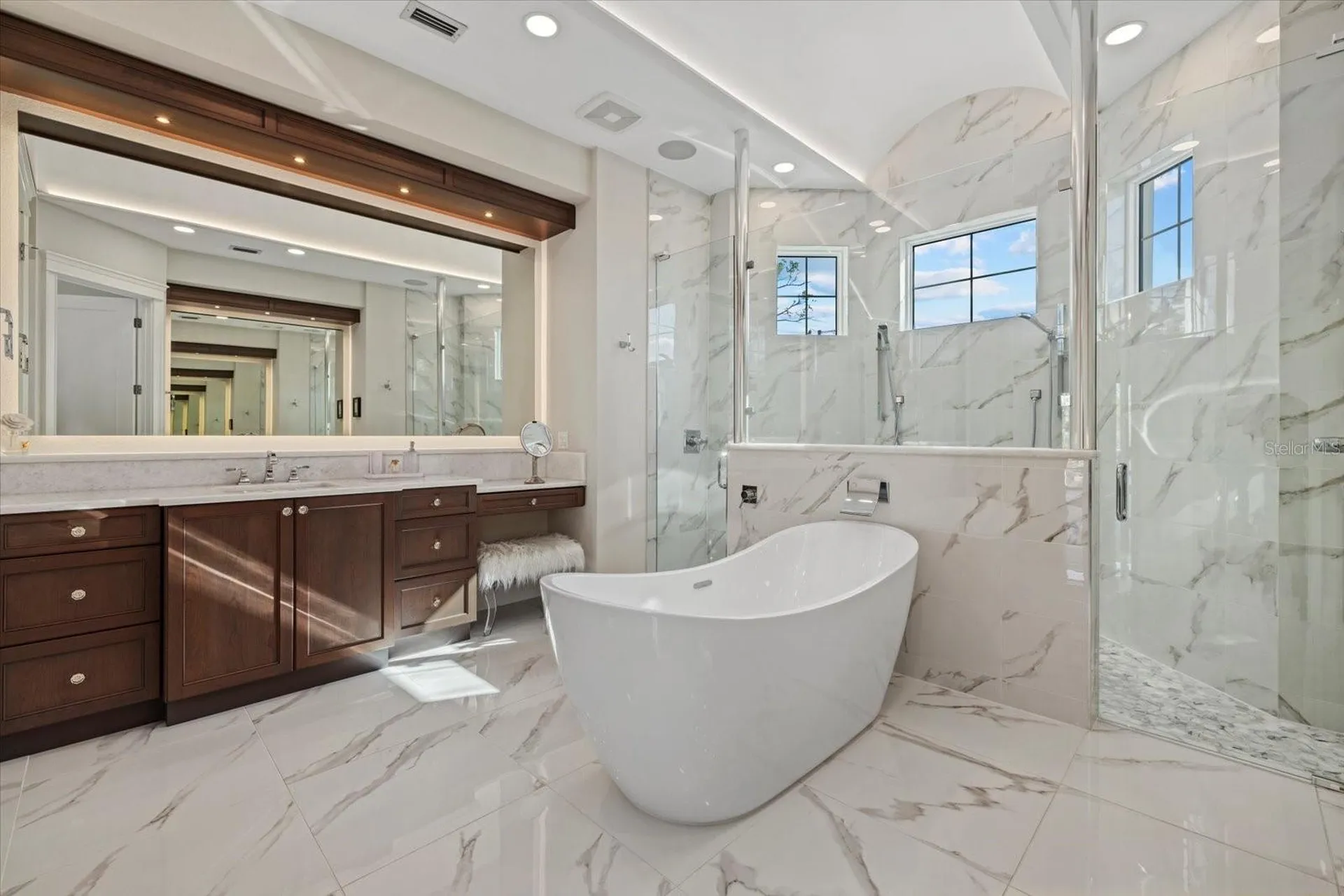 1525 Mallard Lane Sarasota FL 34239