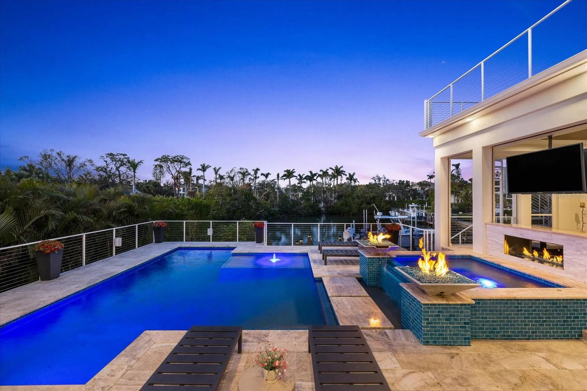 1525 Mallard Lane Sarasota FL 34239