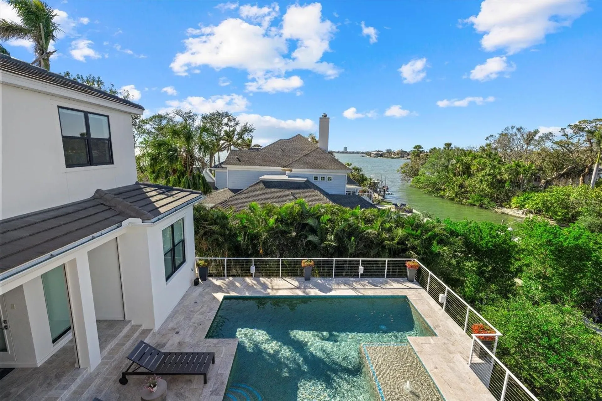 1525 Mallard Lane Sarasota FL 34239
