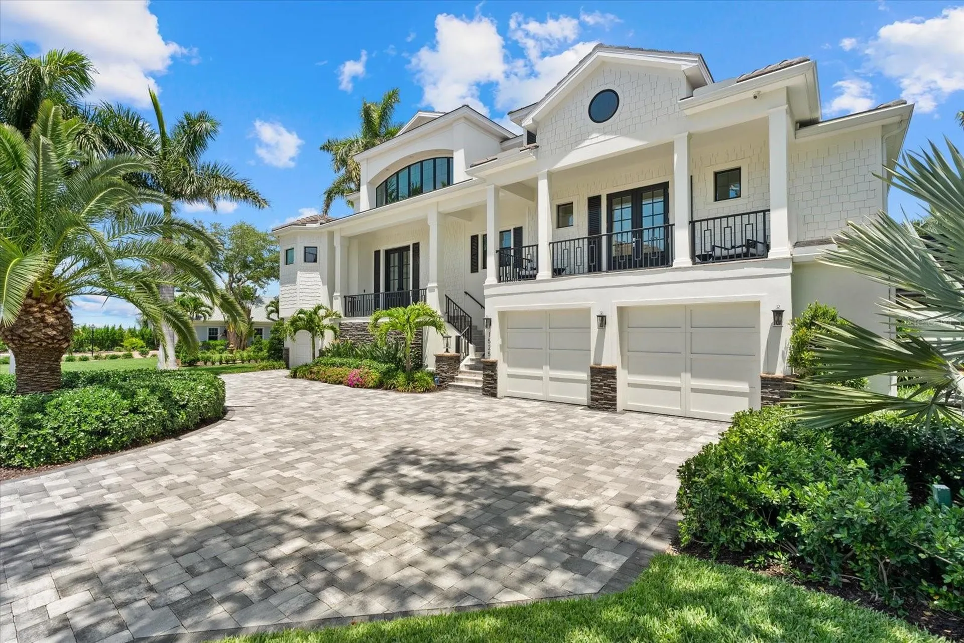 1525 Mallard Lane Sarasota FL 34239