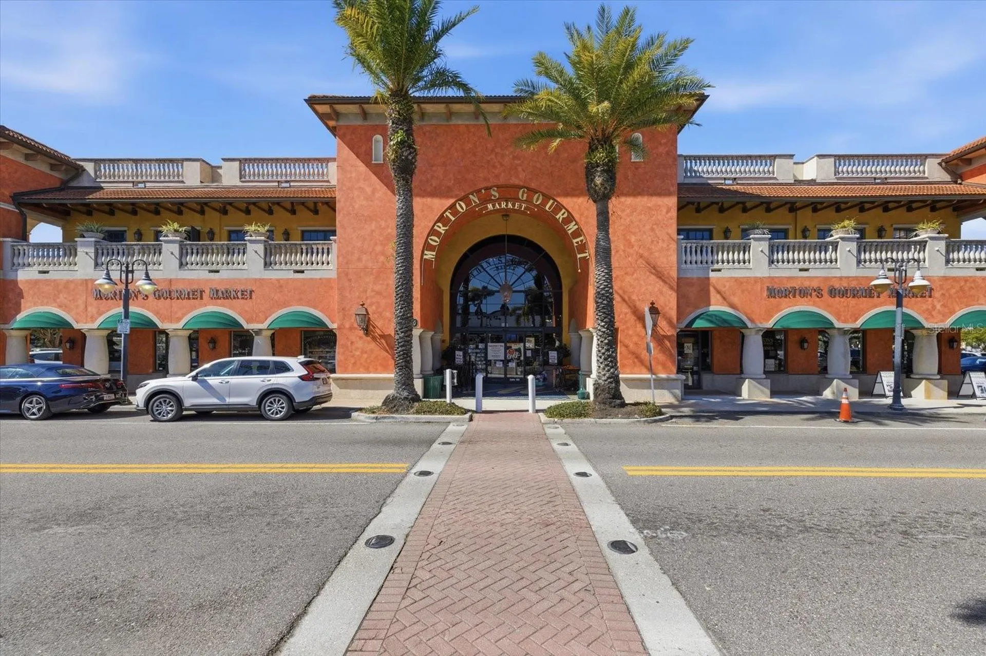 1525 Mallard Lane Sarasota FL 34239