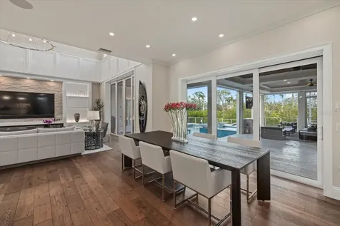 1525 Mallard Lane Sarasota FL 34239